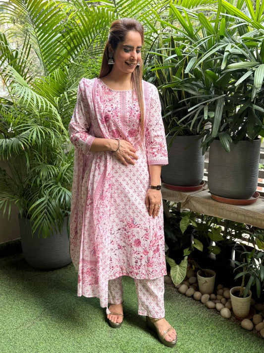 All-day comfort and effortless style.