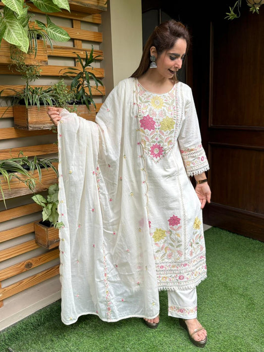 Graceful cotton kurti set, a perfect blend of elegance and comfort