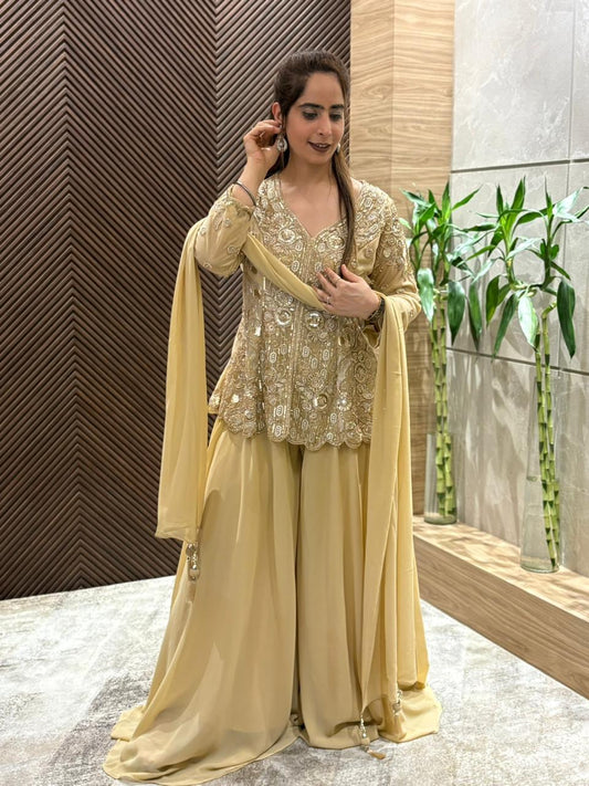 Stunning crop top set paired with a beautifully embroidered jacket.