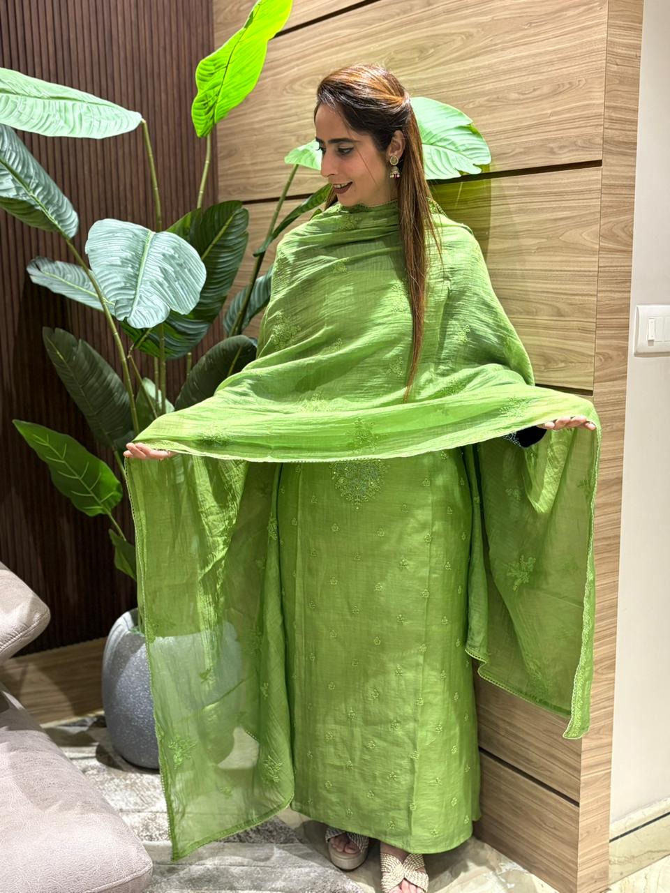 Mul cotton unstitched suit is your everyday luxury