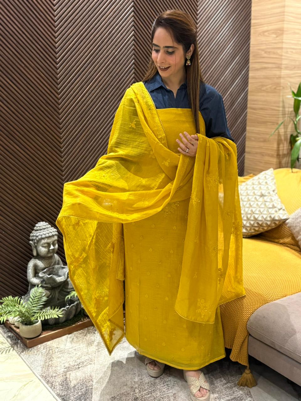 Mul cotton unstitched suit is your everyday luxury