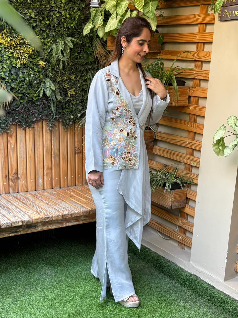 Modern styling with this stunning cord set