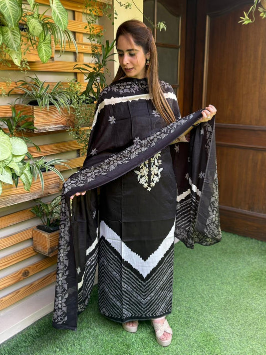 Beautiful unstitched muslin cotton suit set