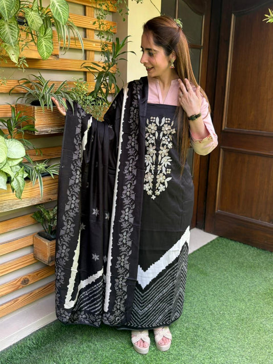 Beautiful unstitched muslin cotton suit set