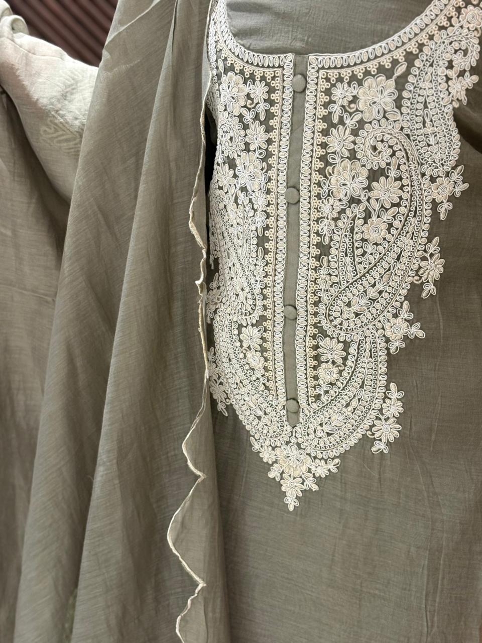 Elegance with this beautiful unstitched suit