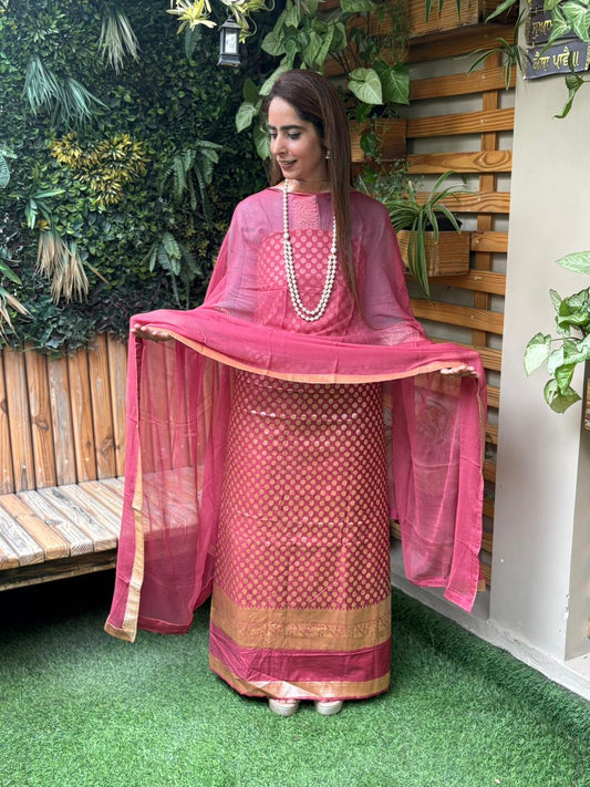 Stunning unstitched suit