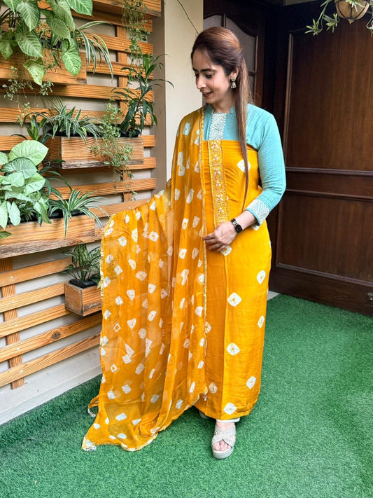Stunning design unstitched suit