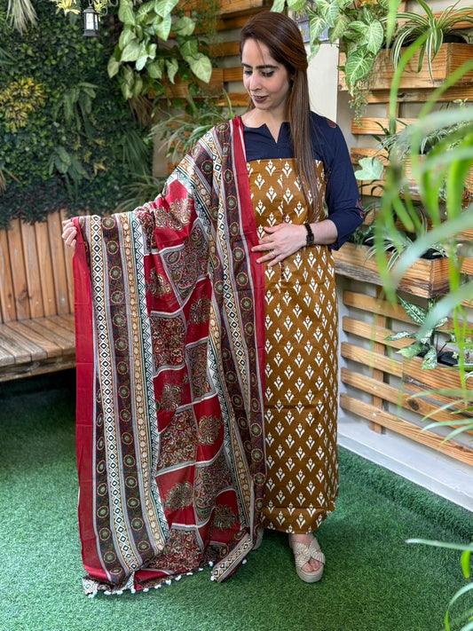 Beautiful unstitched suit