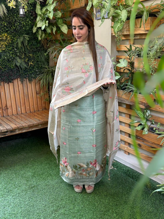 Beautiful unstitched suit