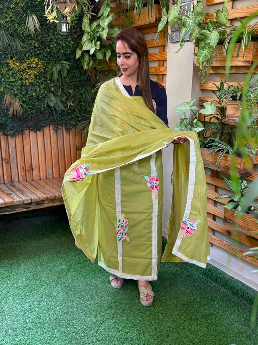 Soft mul cotton fabric unstitched suit