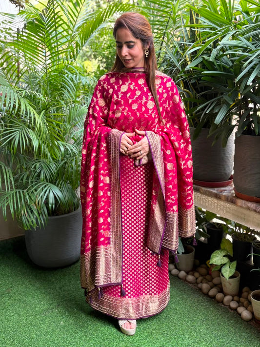 Stunning unstitched suit