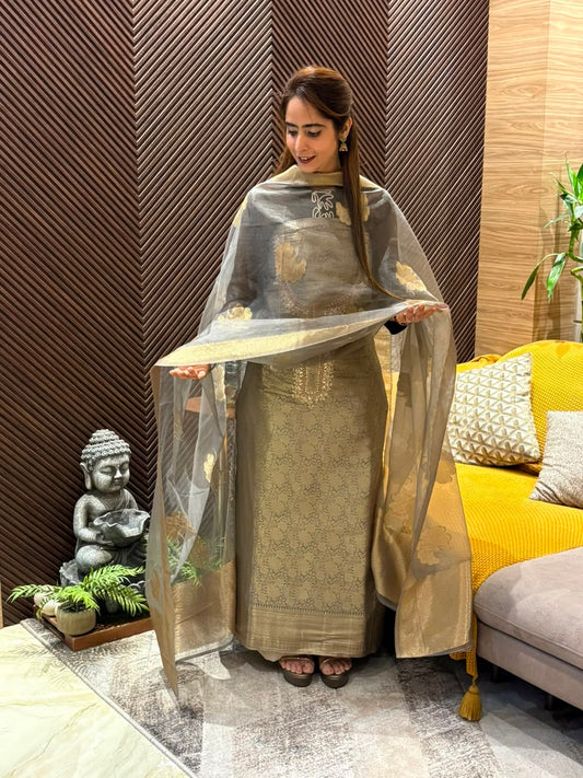 Pure Kanchivaram unstitched suit