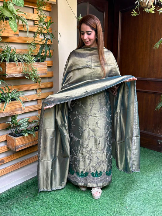 Pure tissue fabric suit