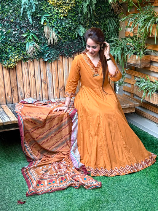 Stunning cotton Anarkali set