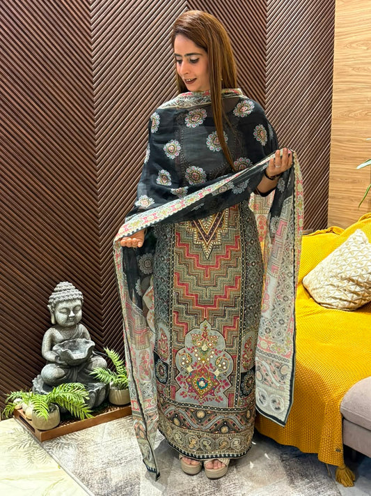 Pure cotton suit