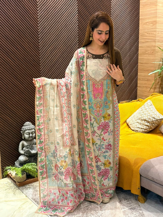 Elegant pure cotton suit