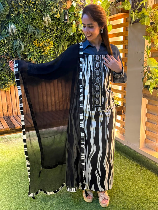 Beautiful unstitched cotton suit