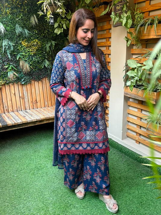 Elegant kurti set