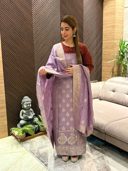 Luxurious Uppada silk fabric unstitched suit