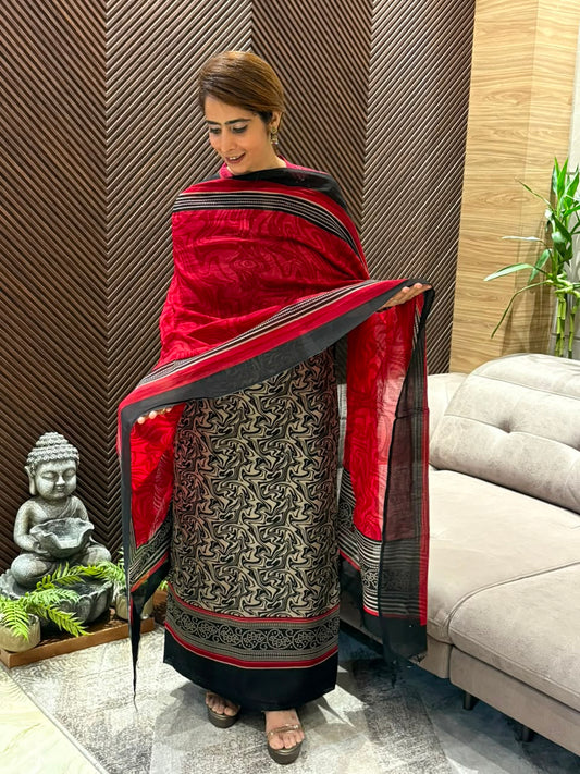 Elegant unstitched suit