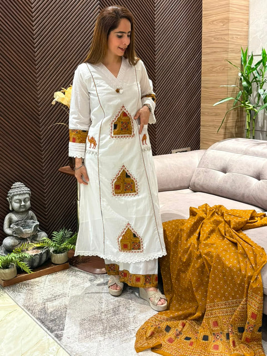 Elegant kurti set
