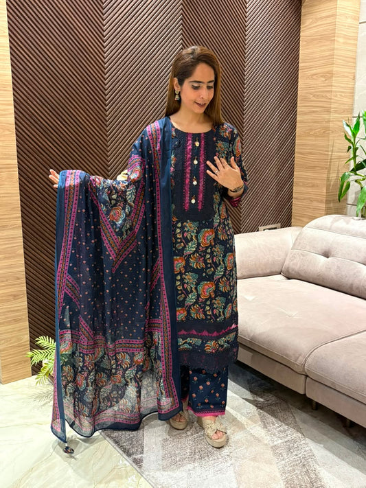 Elegant kurti set