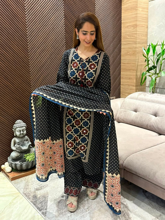 Soft cotton elegant kurti set