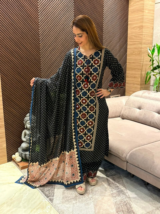 Soft cotton elegant kurti set