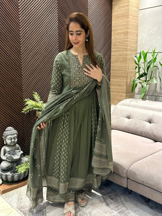 Elegant Anarkali set