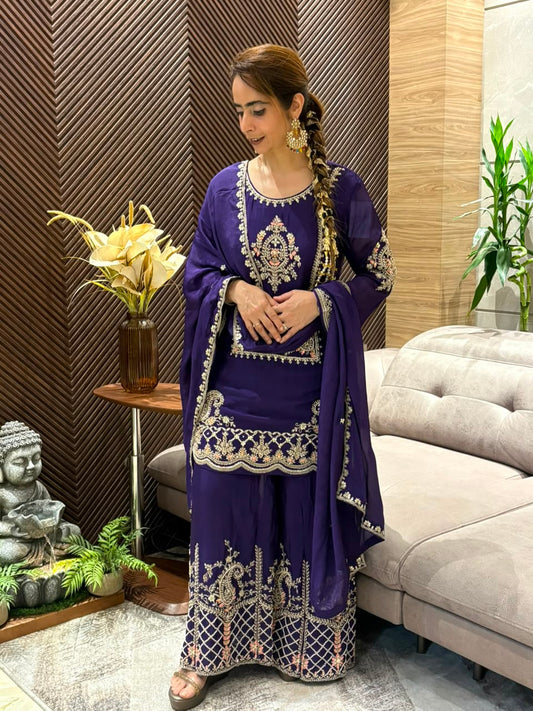 Stunning Chinon fabric kurta set