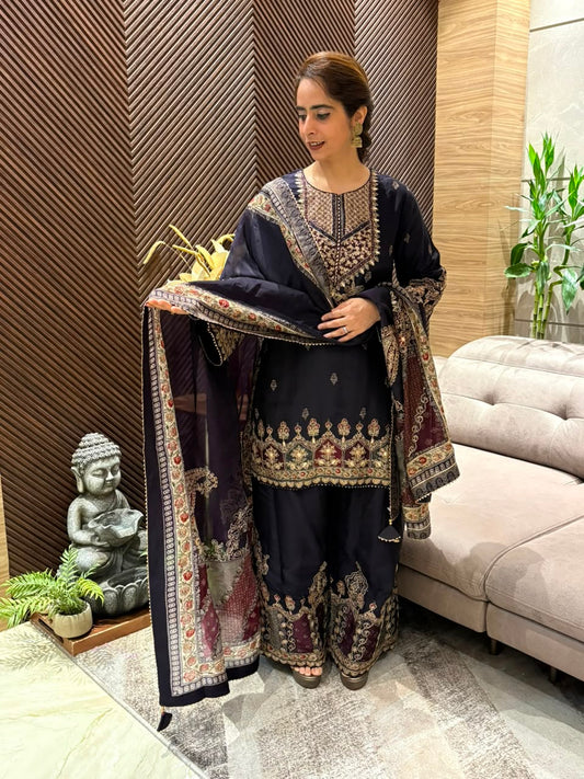 Exquisite crepe fabric suit set
