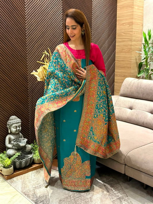 Luxurious Uppada silk fabric unstitched suit