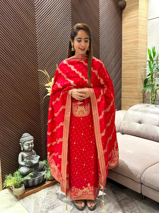 Luxurious Uppada silk unstitched suit