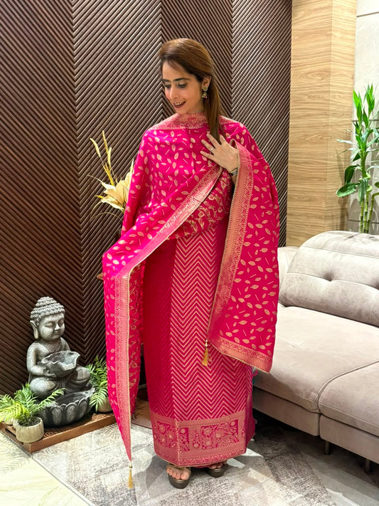 Timeless exquisite unstitched suit