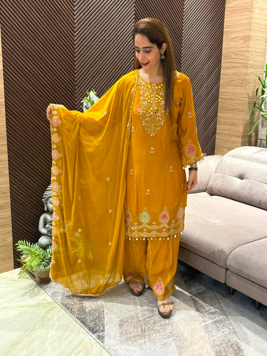 Elegant Chinon kurta set