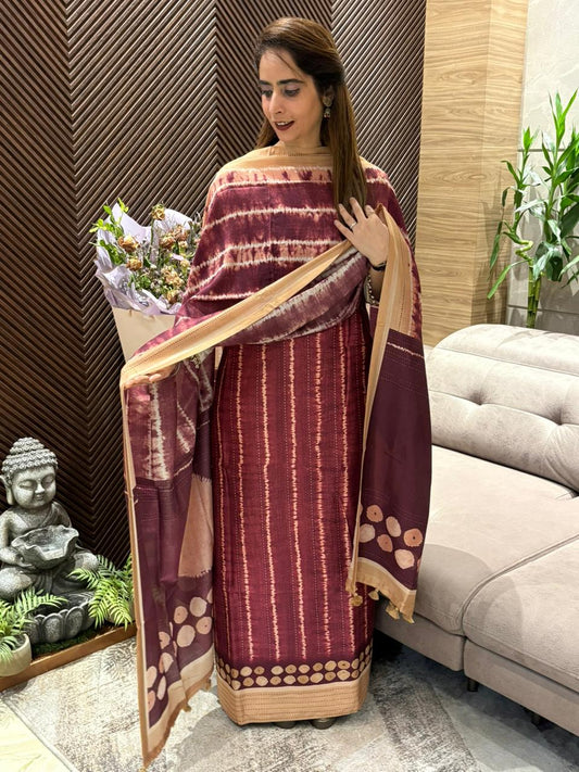 Luxurious Maheshwari unstitched suit