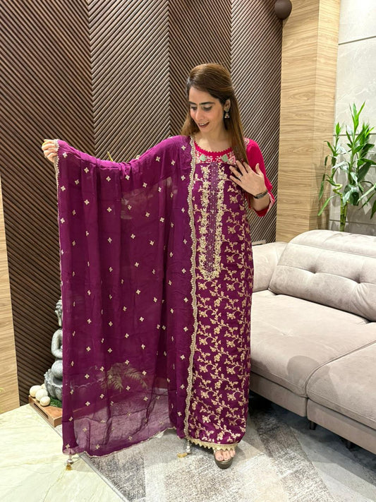 Luxurious rich silk unstitched suit