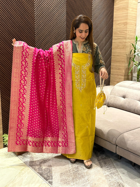 Luxurious Chanderi graceful unstitched suit