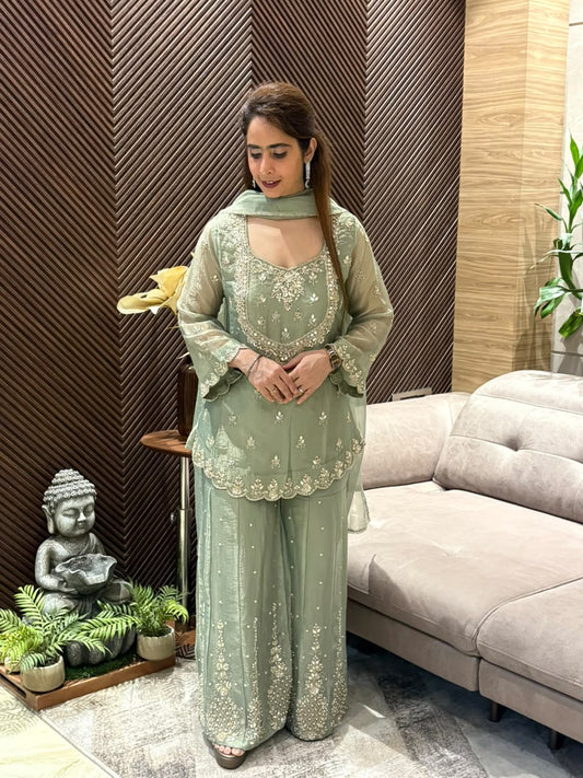 Luxurious shimmer organza ready-made outfit