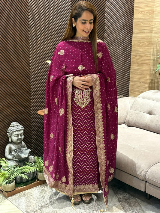 Luxurious Chinon unstitched suit